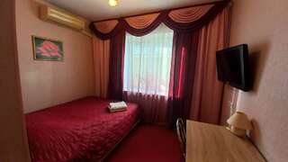 Гостиница Домик в Самаре Самара Стандарт-1